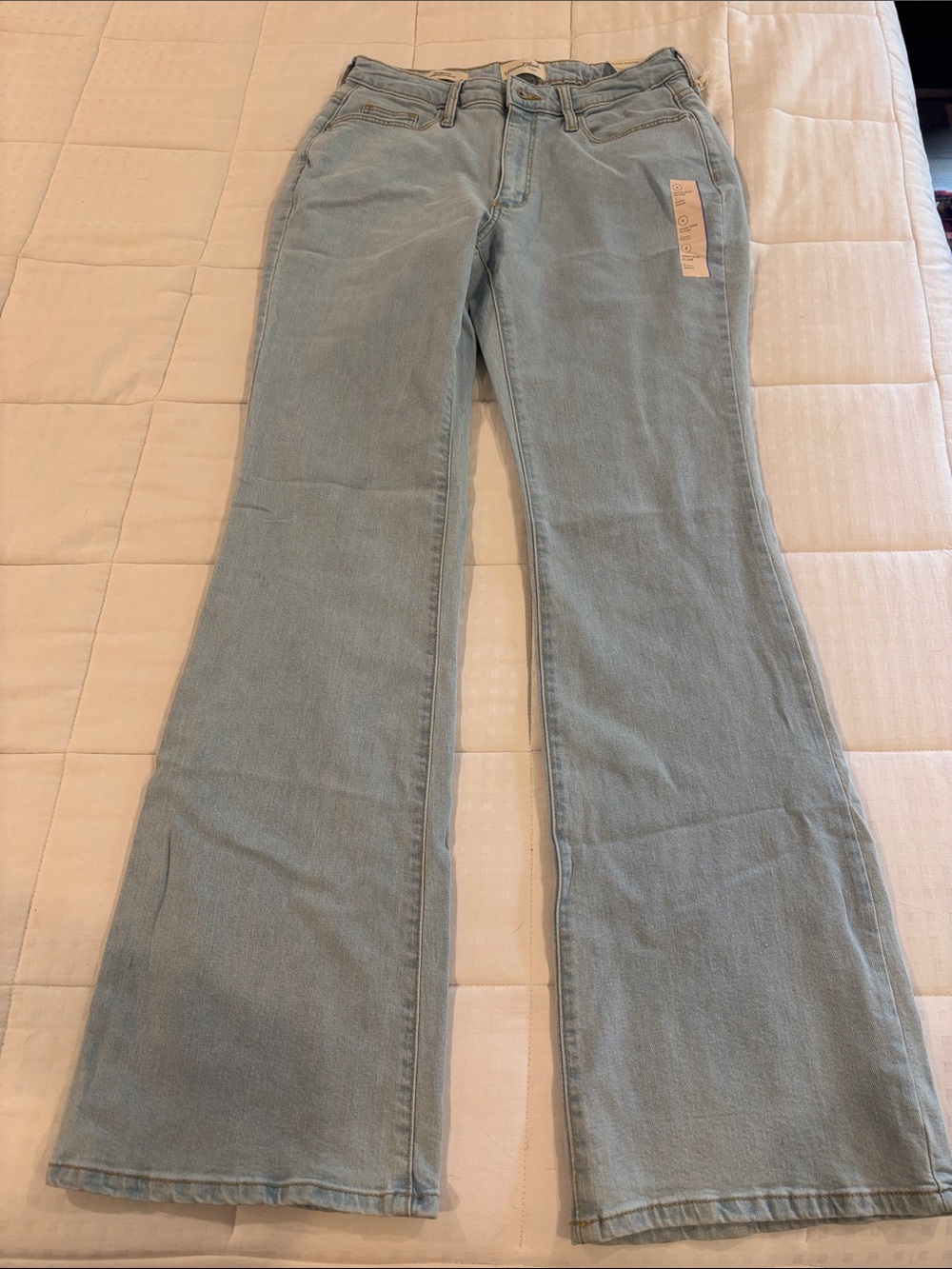 Universal Thread Light Blue Women's Wide Leg Jeans - Flared Hem